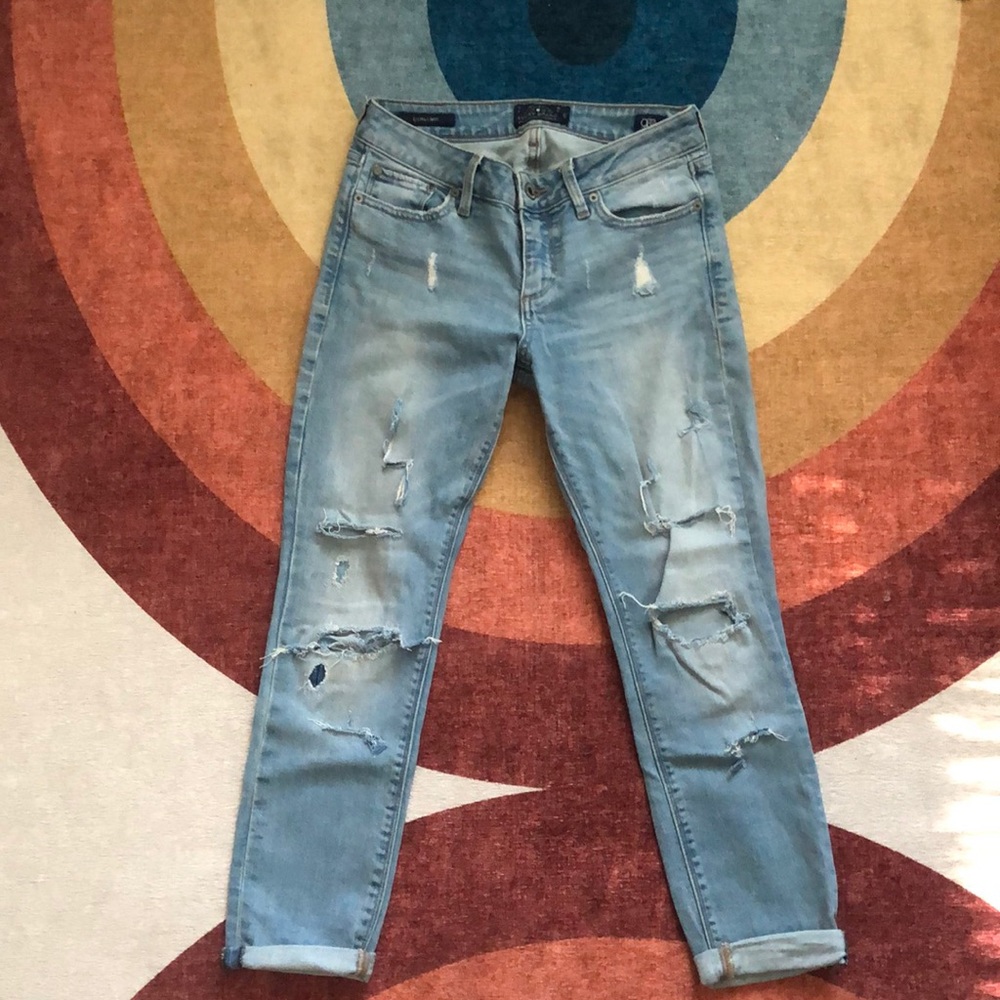 Lucky Distressed Vintage Lolita Capri